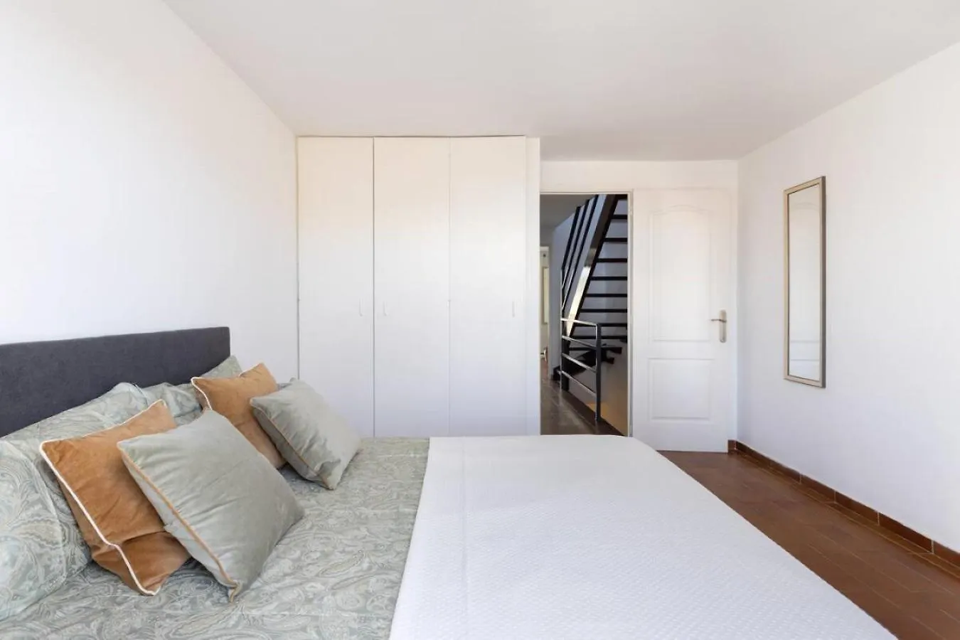 Two Apartments 250M From Las Americas Beach Playa de las Américas