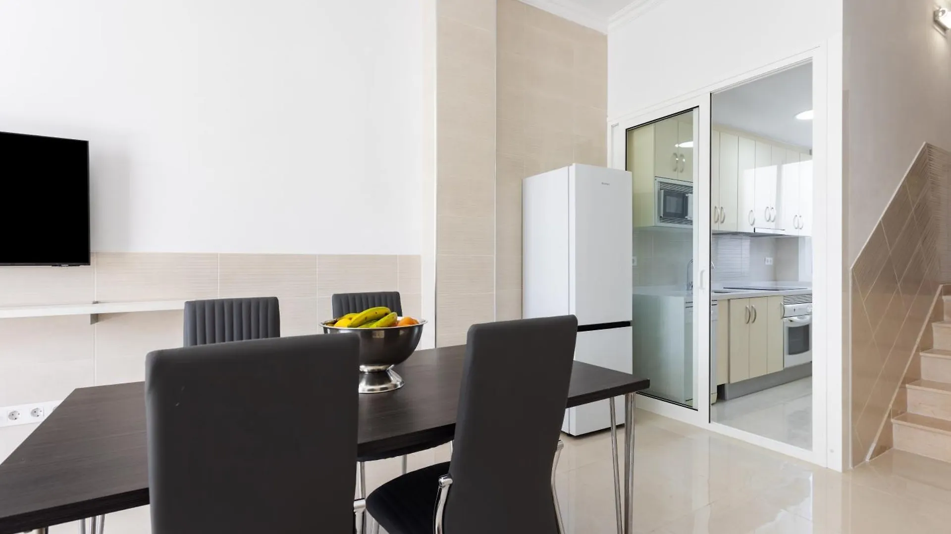 Two Apartments 250M From Las Americas Beach Playa de las Américas
