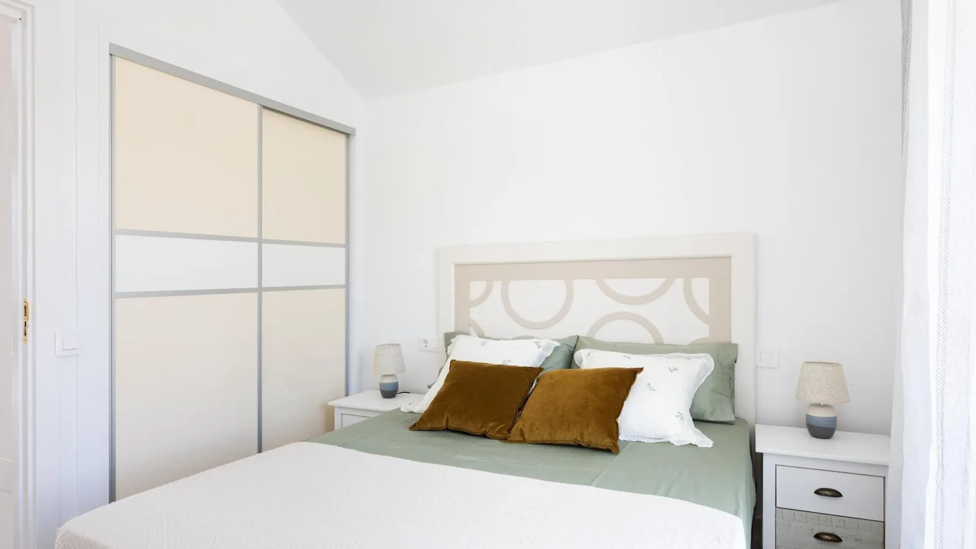 Two Apartments 250M From Las Americas Beach Playa de las Americas  Španělsko